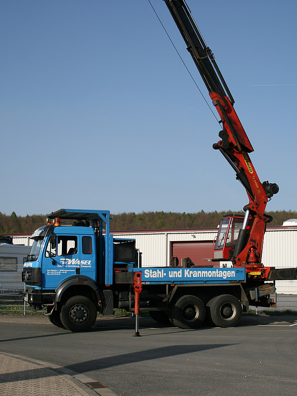 PALFINGER PK 54 Spezial auf 3-Achs-LKW